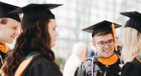 Kettering College Celebrates 2021 Graduates with Two Commencement Ceremonies | Visitor Magazine