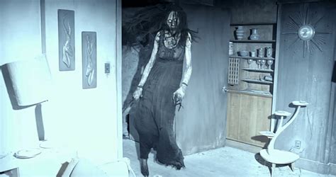 Why 'Mama' Was a High Point For Modern Horror | Creepy horror, Japanese ...