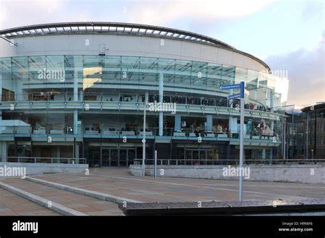 Waterfront conference venue belfast hi-res stock photography and images ...