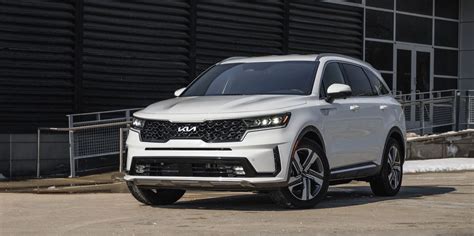 Tested: 2022 Kia Sorento PHEV Needs More Motor