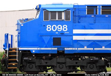 NS GE ES44AC #8098 Conrail Heritage Unit Photo Page