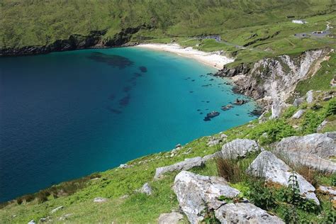 Keem bay beach - Achill island - Mayo - Ireland | Free things to do ...