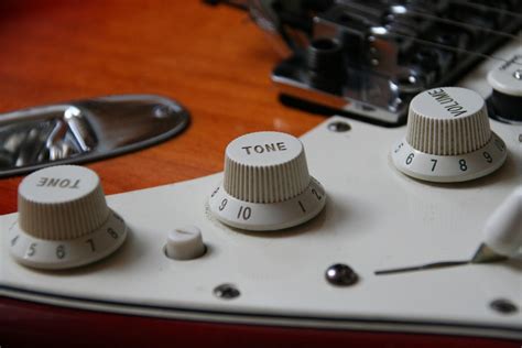 Free Images : white, amplifier, electric guitar, musical instrument, stringed instrument, close ...