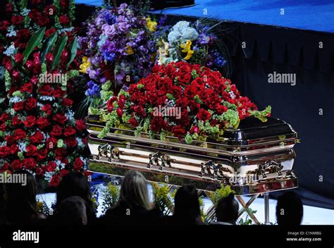 The casket The memorial service for the King of Pop, Michael Jackson ...