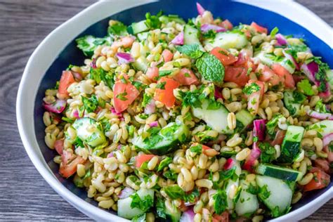 Kamut Tabbouleh Salad Recipe - Vegan, Healthy Side Dish | Babaganosh