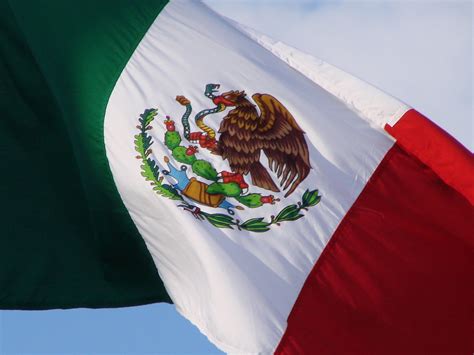 Mexican flag 2 (closeup) Free Photo Download | FreeImages