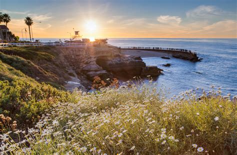 Sunset at La Jolla cove beach, San Diego, California - Cottage style ...