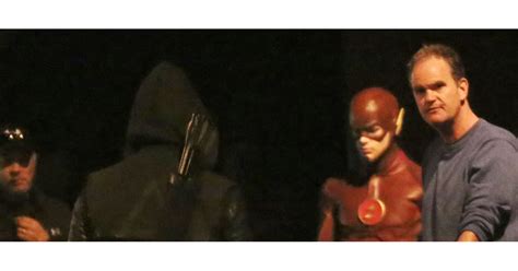 The Flash/Arrow Crossover Set Pictures | POPSUGAR Entertainment