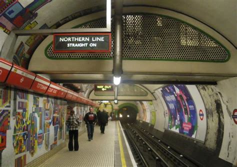 London Sightseeing tour of the London Underground