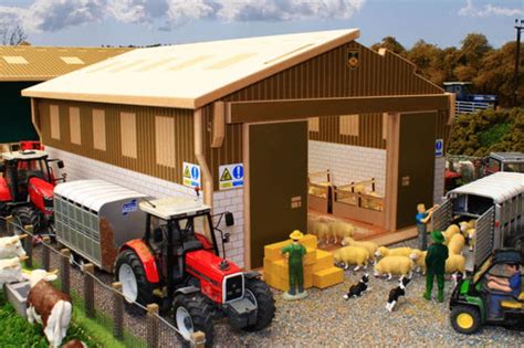 Authentic Farm Buildings (1:32 Scale) – Brushwood Toys