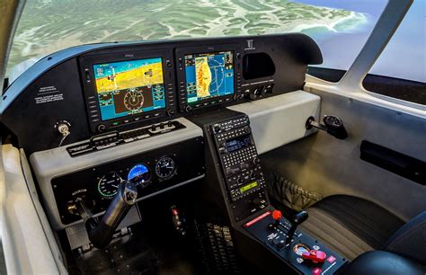 Cirrus Sr22 Cockpit