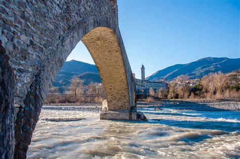 Devil's Bridge - Bobbio, Province of Piacenza - Emilia-Romagna, Italy - rossiwrites.com - Rossi ...