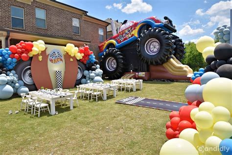 Hot Wheels Birthday Party Ideas | Photo 10 of 21 | Catch My Party