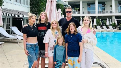 ‘Start a New Journey of Our Own’: Tori Spelling and Dean McDermott Ending 18 Years of Marriage ...