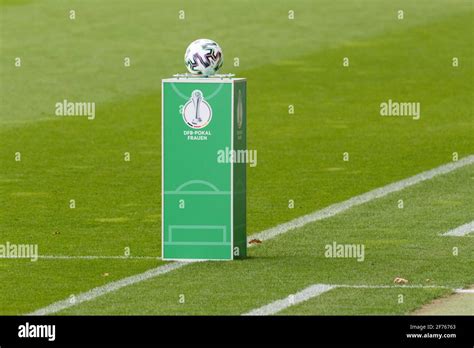 Official match ball before the Frauen DFB-Pokal semi-final match ...