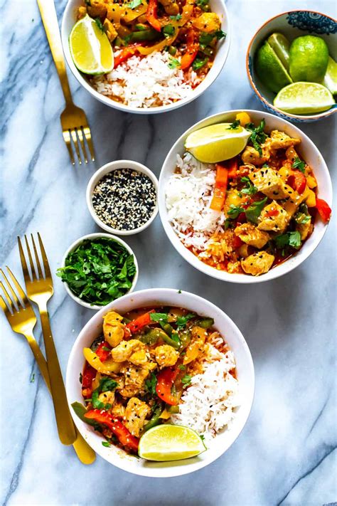 Instant Pot Thai Chicken Curry - Eating Instantly