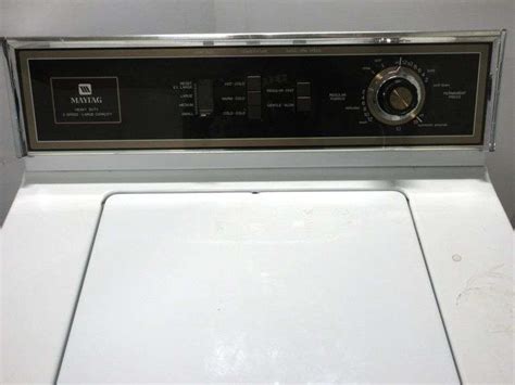 1970's Era Maytag heavy duty two-speed large capacity washing machine, Model A612, series 04, 25 ...