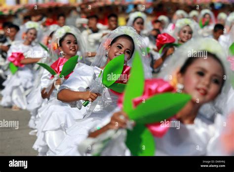 Koronadal, Philippines. 18th July, 2013. Dancers perform during the ...