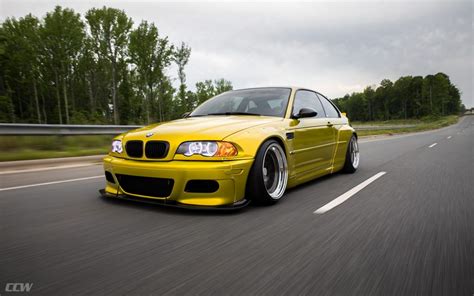 Slammed BMW M3 E46 With Wide Body Kit Won't Please The Purists | Carscoops