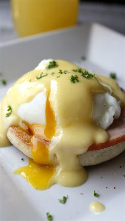 Eggs Benedict - Daily Appetite