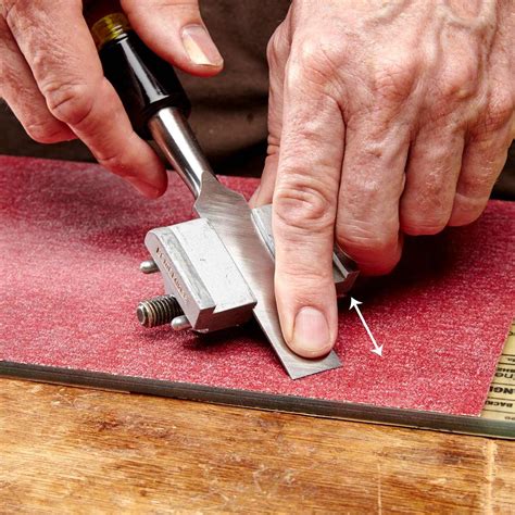 How to Sharpen a Chisel