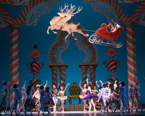 Pacific Northwest Ballet in George Balanchine's 'The Nutcracker ...