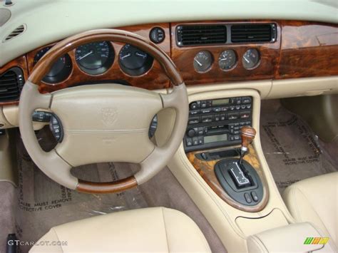 2001 Jaguar XK XK8 Convertible Interior Photos | GTCarLot.com