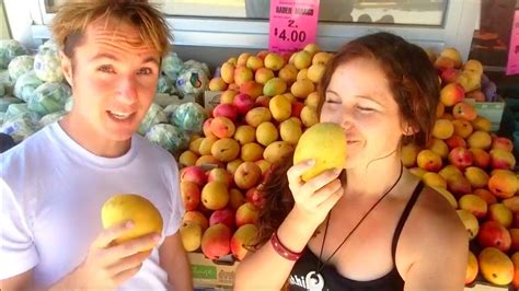 Why I'm A Fruitarian | 40BelowFruity - YouTube