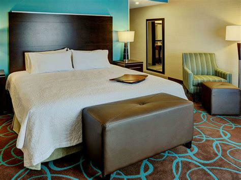 Hampton Inn by Hilton Winnipeg - Get Hampton Inn by Hilton Winnipeg ...