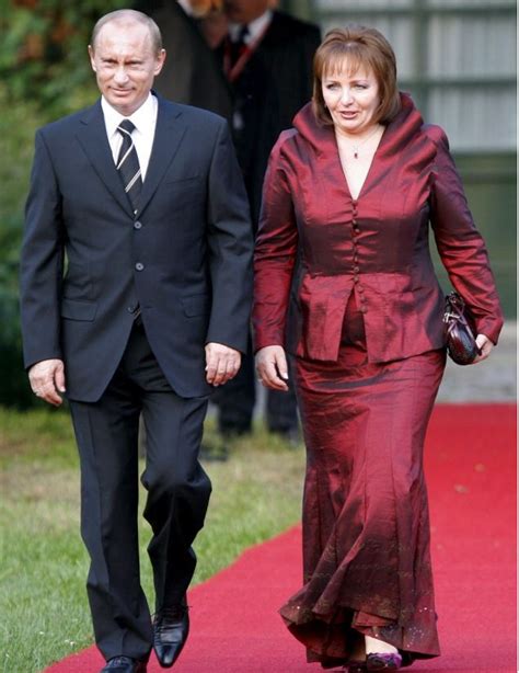 T.O.T. Private consulting services: Russian president Putin and wife Lyudmila announce on TV ...