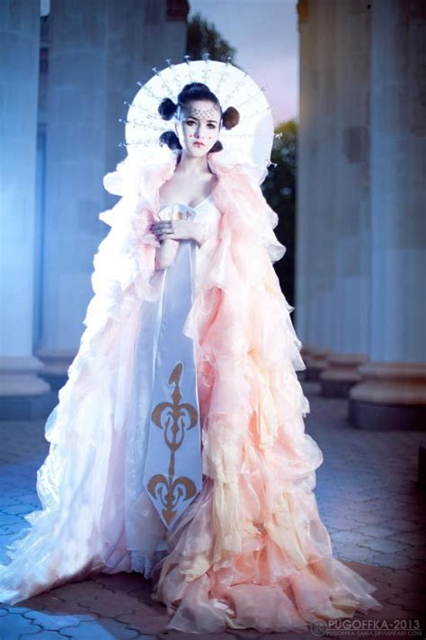 Cosplay Wednesday - Star Wars' Padme Amidala - GamersHeroes