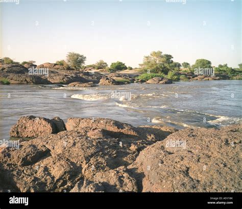 Katarakt wasserfall -Fotos und -Bildmaterial in hoher Auflösung – Alamy