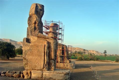 Listening to the Singing Colossi - ARCHAEOTRAVEL.eu