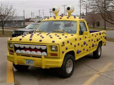 Truck loads of WTF are you thinking? (43 Photos) | Monster trucks, Trucks, Weird cars