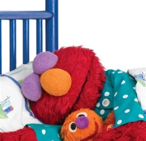 Elmo ama dormir | Elmo and friends, Elmo world, Baby elmo