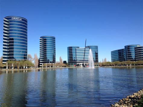 ORACLE-HEADQUARTERS - Silicon Valley Guide