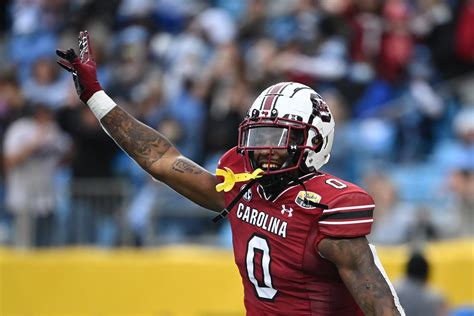 South Carolina Must Involve Tight End Jaheim Bell - Sports Illustrated ...