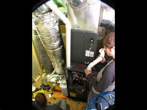 Goodman High Efficiency HVAC Install Time-Lapse - YouTube