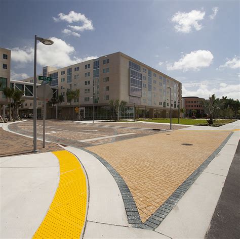 Florida International University, Parkview Housing 1 | Flickr - Photo Sharing!