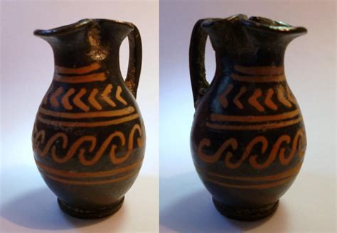 Greek pottery design | Pottery patterns, Greek pottery, Greek vases