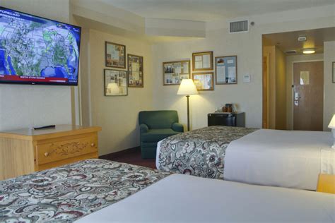 Family Hotel - Frankenmuth, MI | Bavarian Inn Lodge