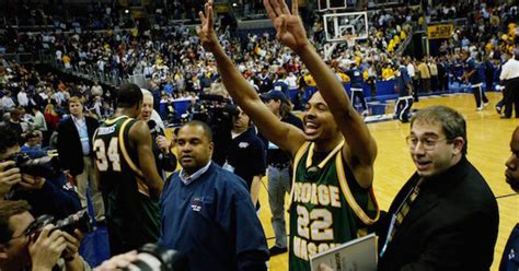 NCAA Tournament: 5 Best "Cinderella" Runs - CBS Pittsburgh