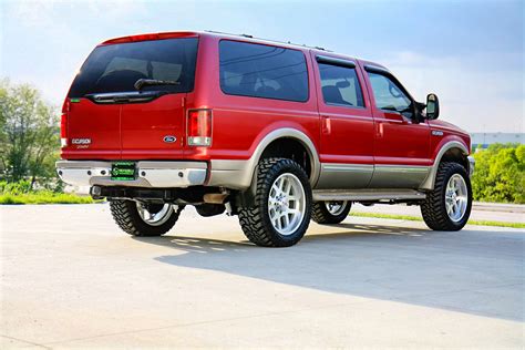 ford-excursion-solid-fury-wheels-4 – Giovanna Luxury Wheels