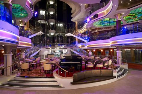 Norwegian Star Cruise Ship: Overview and Things To Do