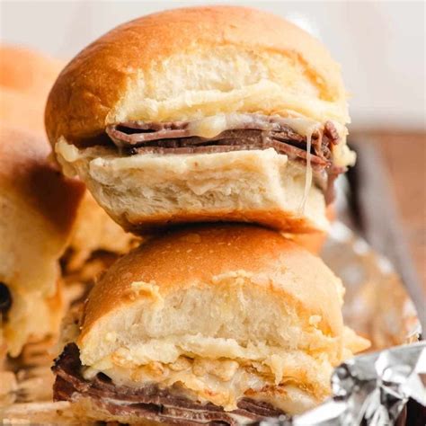 Roast Beef Sliders - NeighborFood