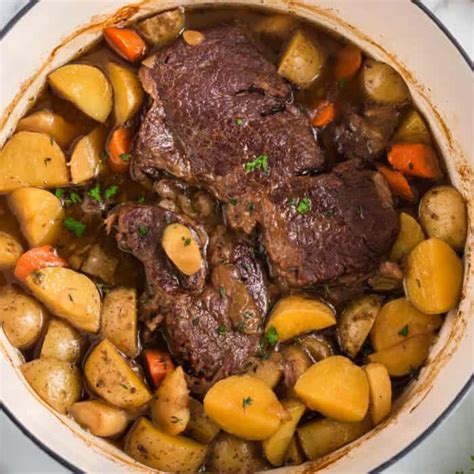 Dutch Oven Pot Roast ⋆ Real Housemoms