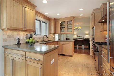 Pictures of Kitchens - Traditional - Light Wood Kitchen Cabinets (Page 4)