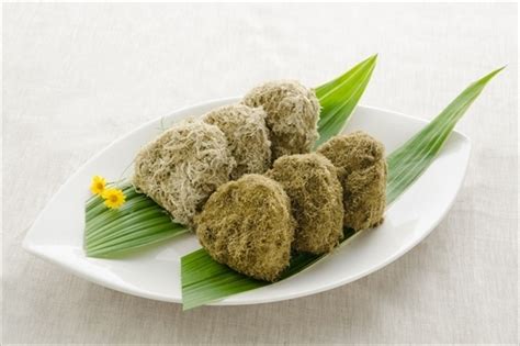 Tororo Konbu Onigiri（Tororo kelp rice ball）: Delicious!! Japanese food