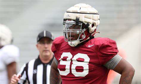 Tyler Booker says Tide defensive line will 'ball out' this season