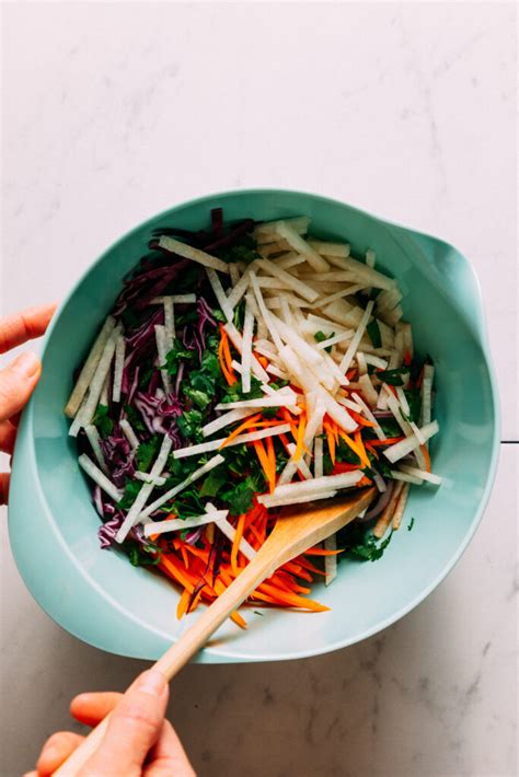 Crunchy Jicama Slaw (1 Bowl!) - Minimalist Baker Recipes